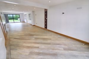 Photo 83- click for photo gallery